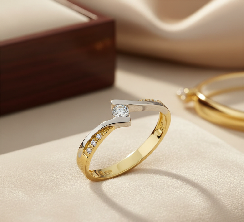 Złoty pierścionek z białym złotem i brylantami 0,16 ct – NBW-177